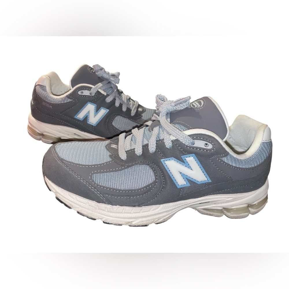 New Balance 2002R Magnet Lead Steel Blue sneakers